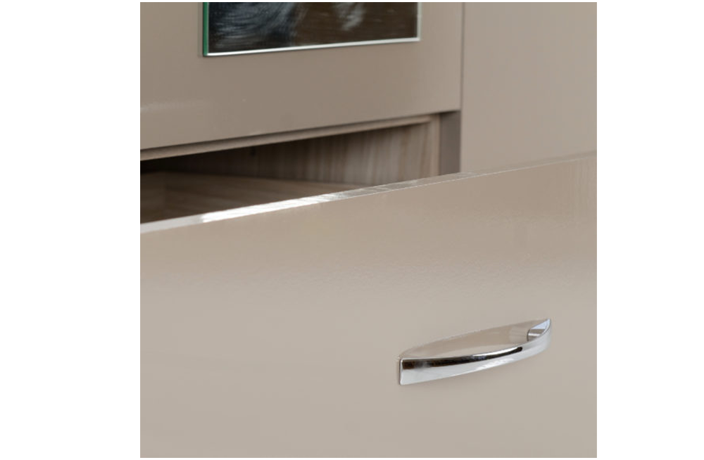 Nevada 4 Door 2 Drawer Mirrored Wardrobe - Oyster Gloss/Light Oak Effect Veneer - furnishopuk