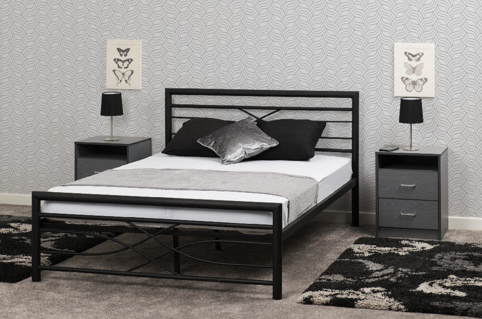 Kelly 4FT 6" Bed Black